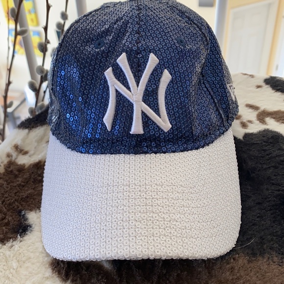 Yankees Hat 